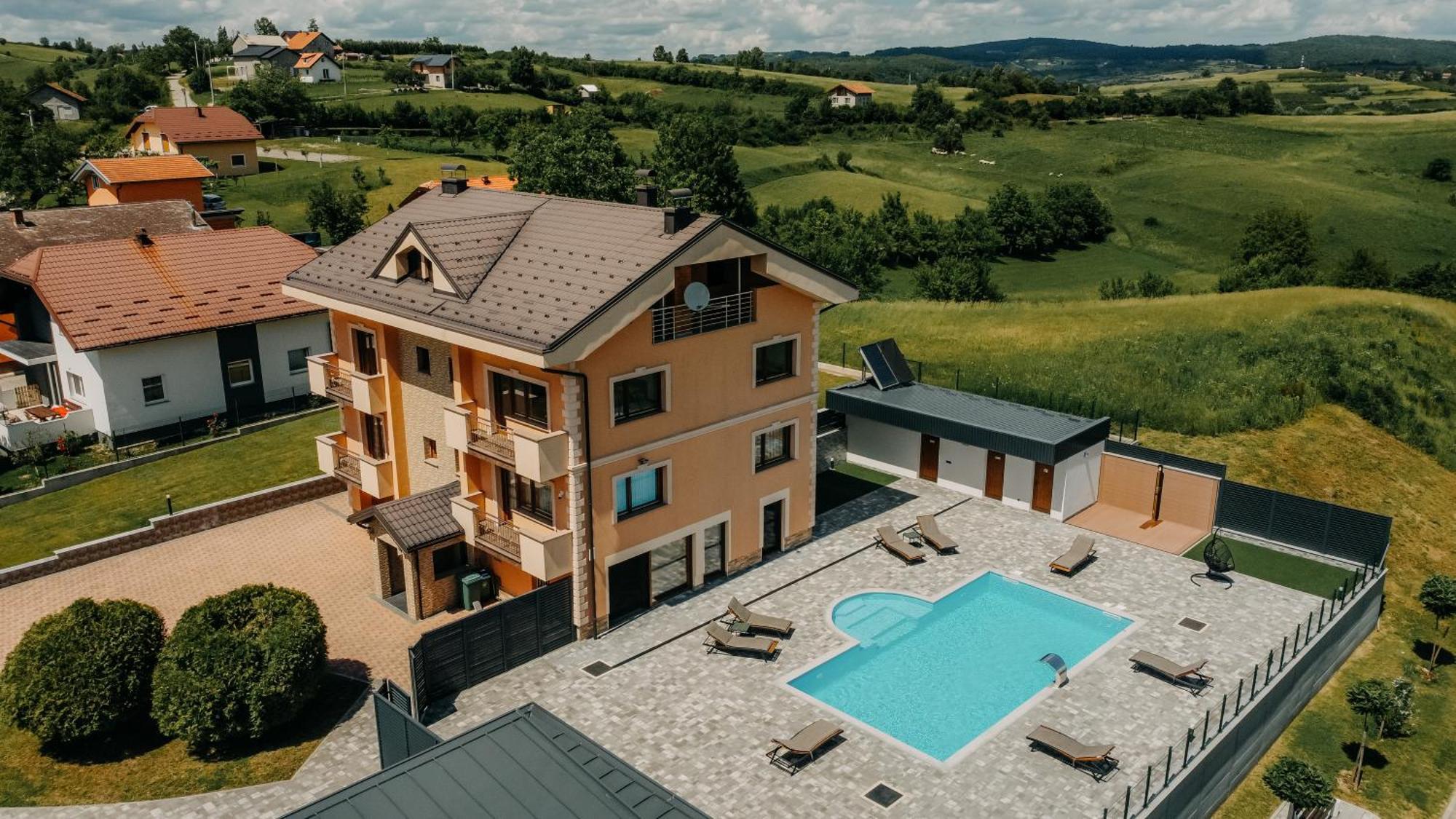 Villa Lamija Bihać Extérieur photo