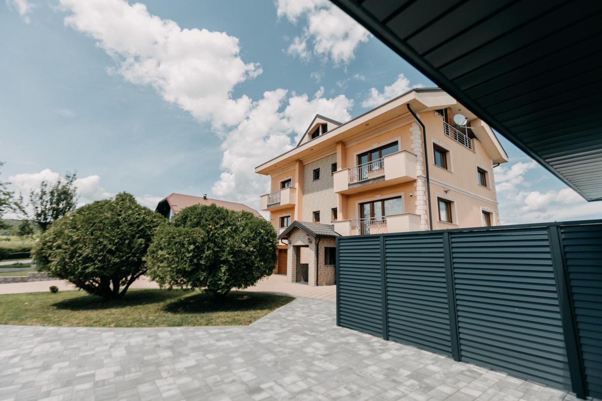 Villa Lamija Bihać Extérieur photo