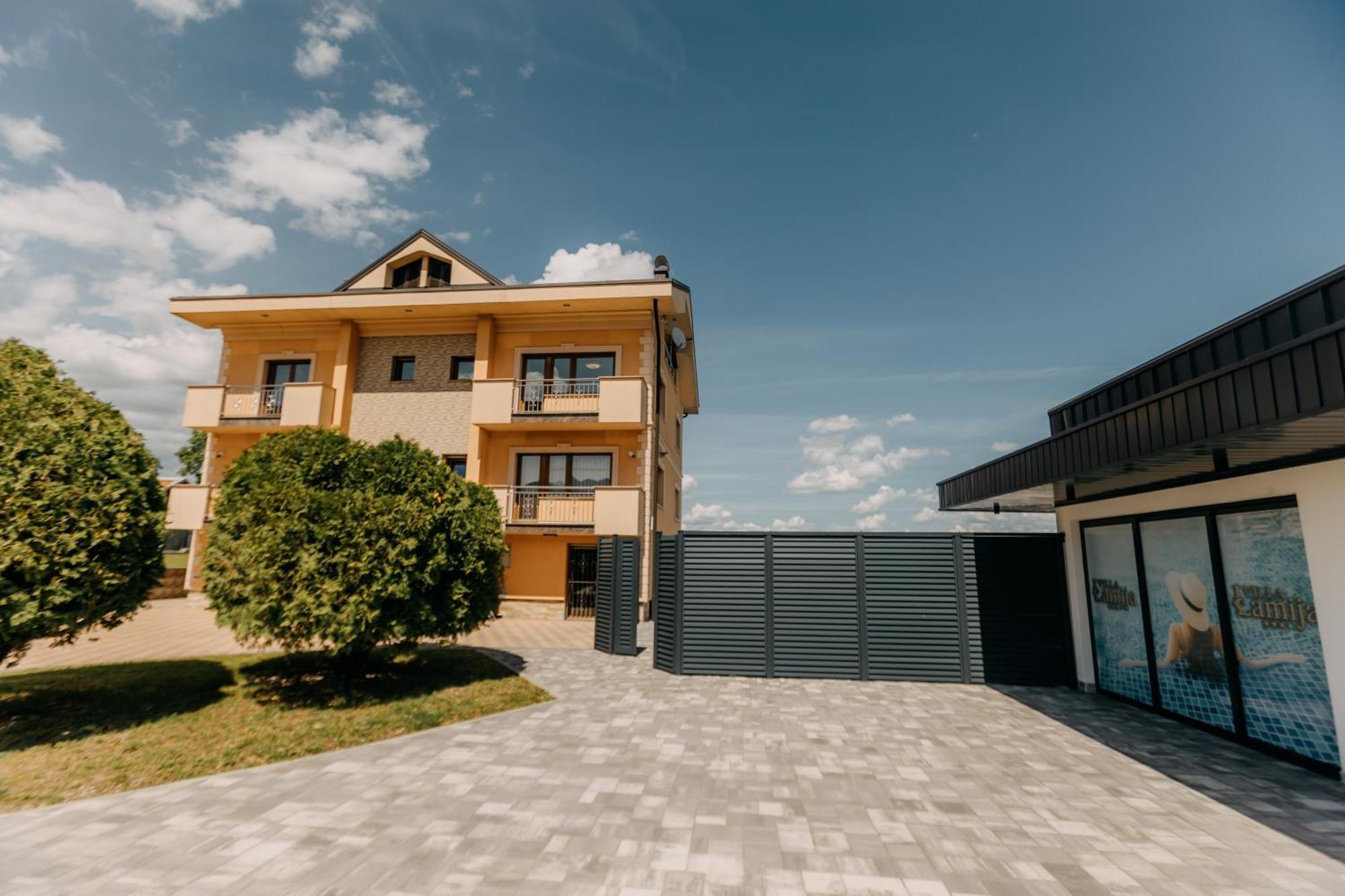 Villa Lamija Bihać Extérieur photo